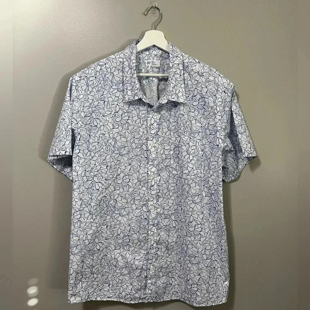 GAP Slim Fit Stretch Cotton Short Sleeve Button Down Shirt